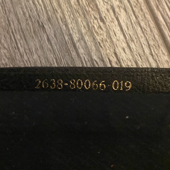 Vintage fendi leather Wallet - Picture 10 of 10